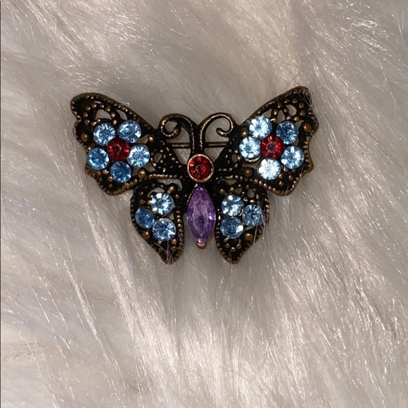 Butterfly Brooch - Picture 2 of 5